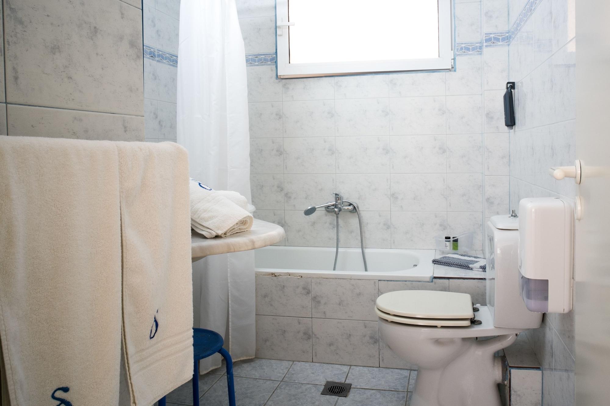 Dryades Hotel Szíviri Kültér fotó