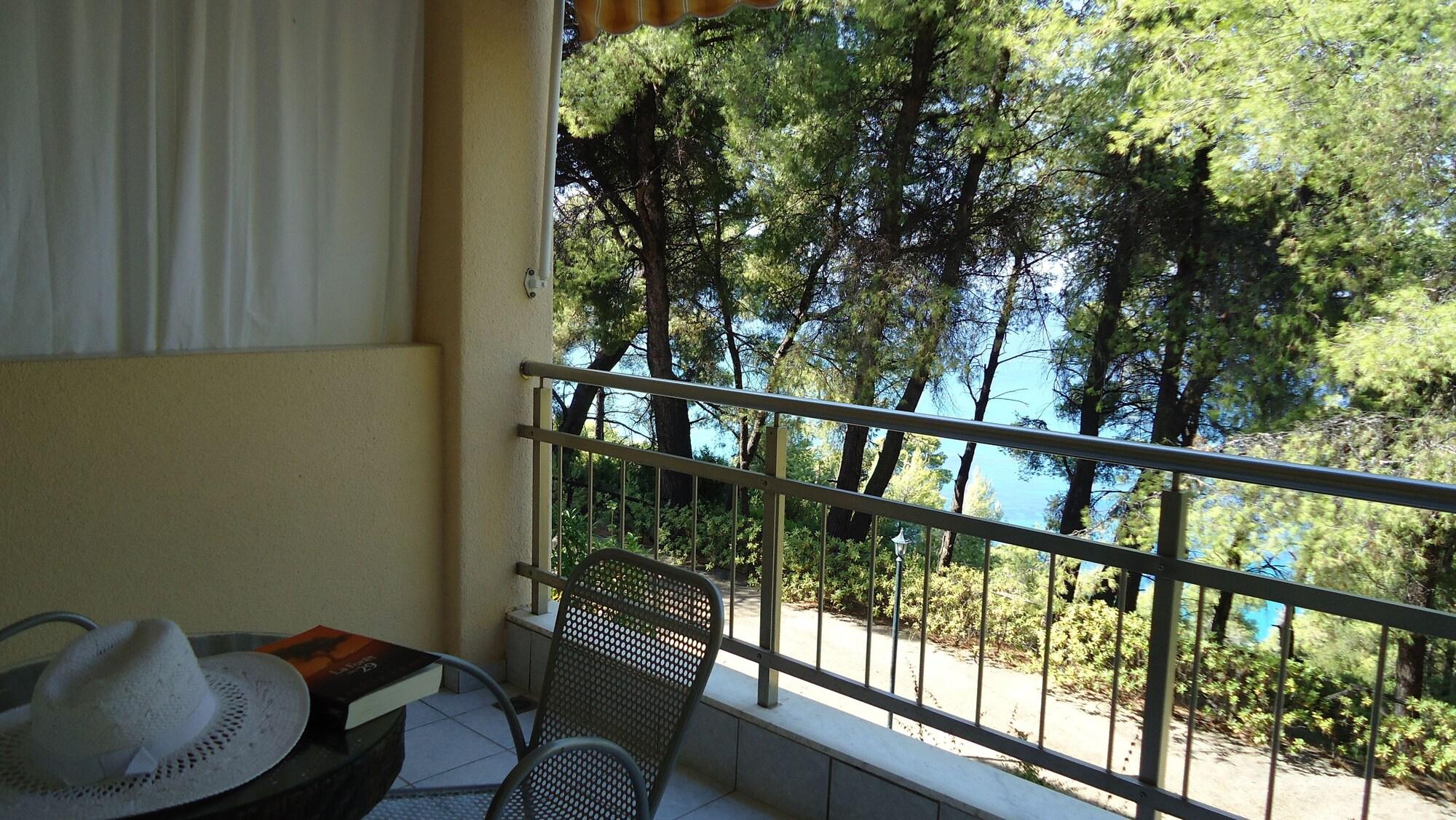 Dryades Hotel Szíviri Kültér fotó