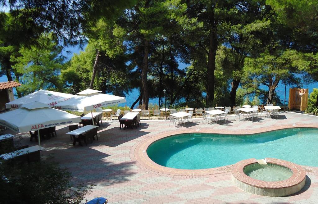 Dryades Hotel Szíviri Kültér fotó
